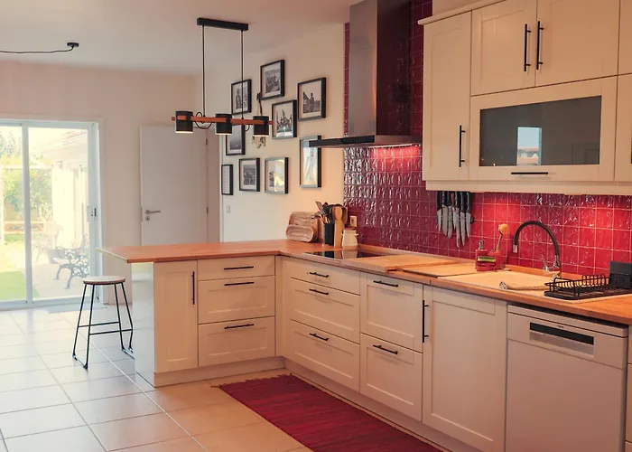 Riaencontros- T4 Junto Ria E Pinhal ヴィラ アヴェイロ